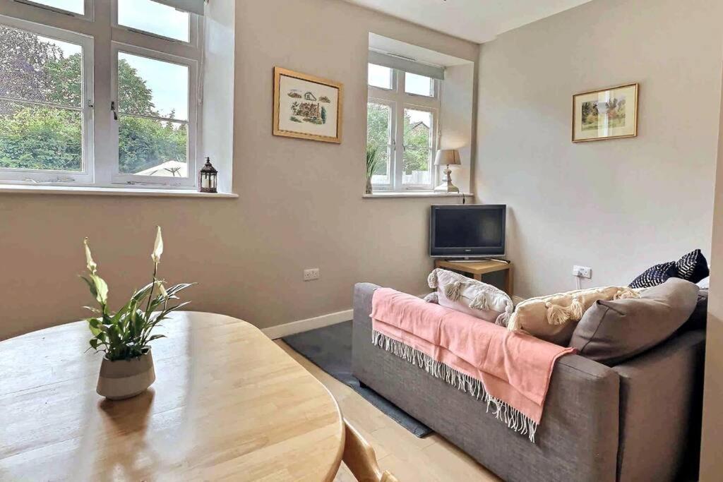 Cotswold Chapel, Sleeps Up To 5 In Kingsize Beds Διαμέρισμα Chipping Norton Εξωτερικό φωτογραφία